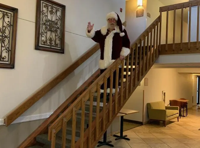 Nichols Inn&Suites
